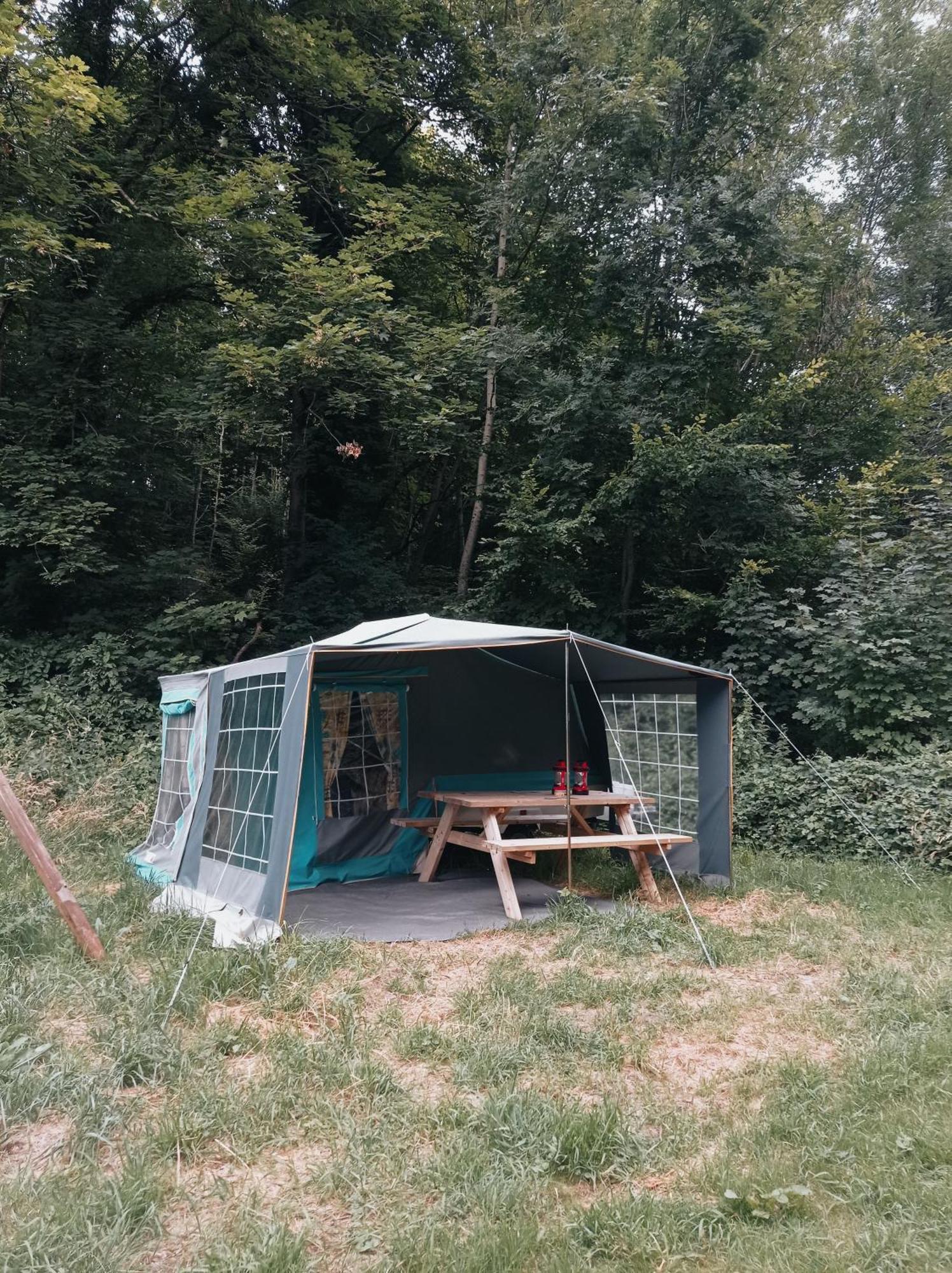 Chez Tombivouac Villa Pierrefonds Kültér fotó